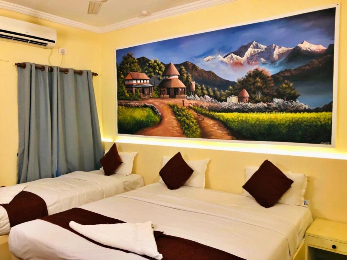 Hotel Peaceland Lumbini Eksteriør billede