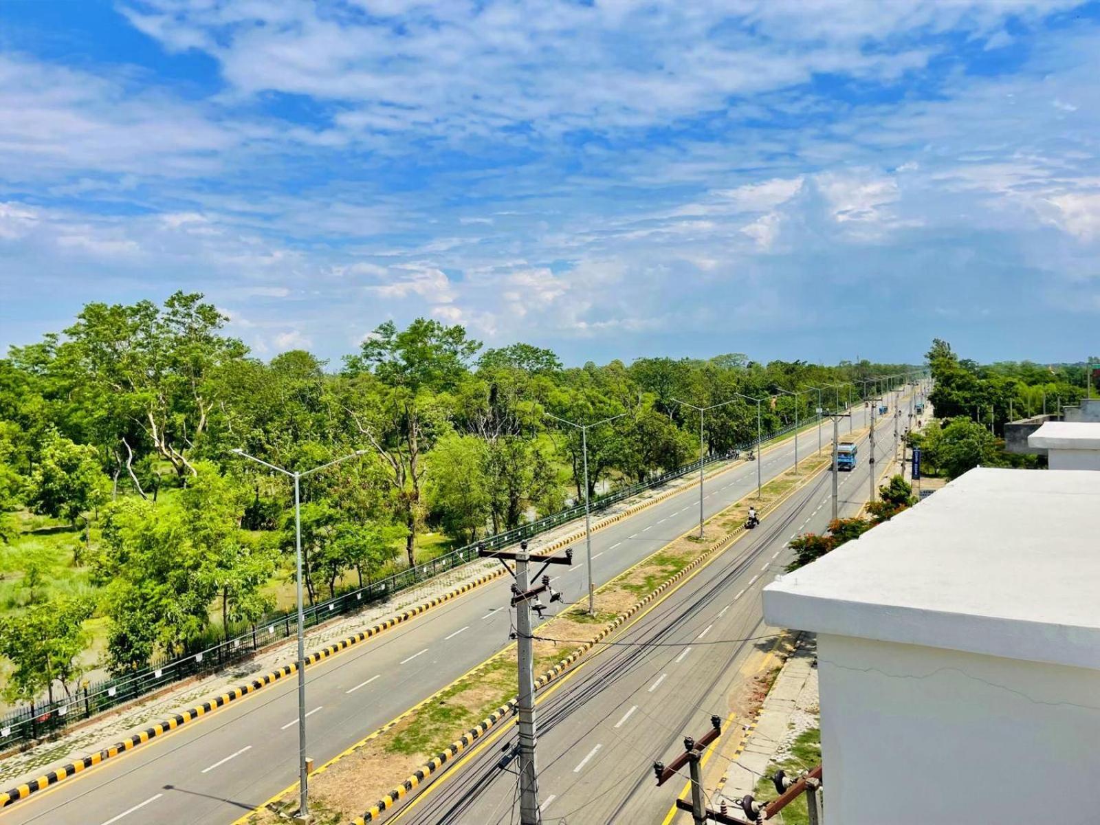 Hotel Peaceland Lumbini Eksteriør billede